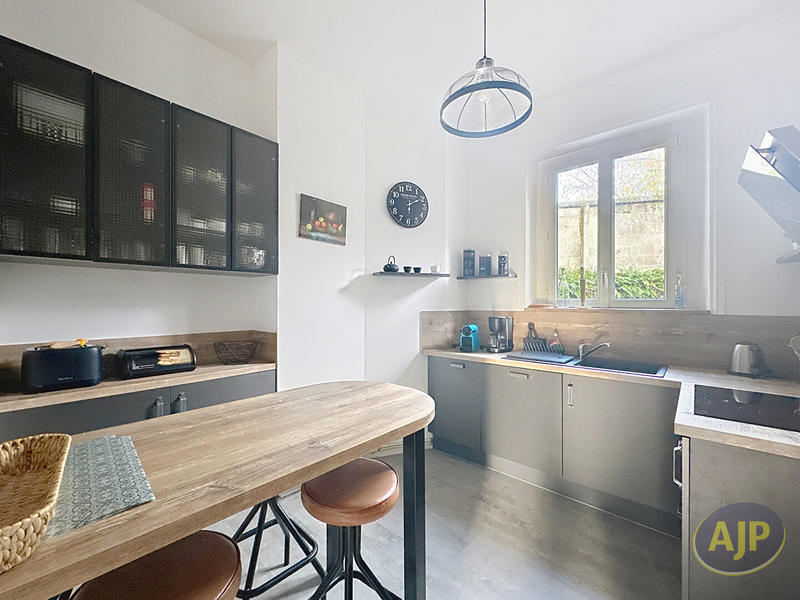 Appartement - 89 m² - 3 pièces