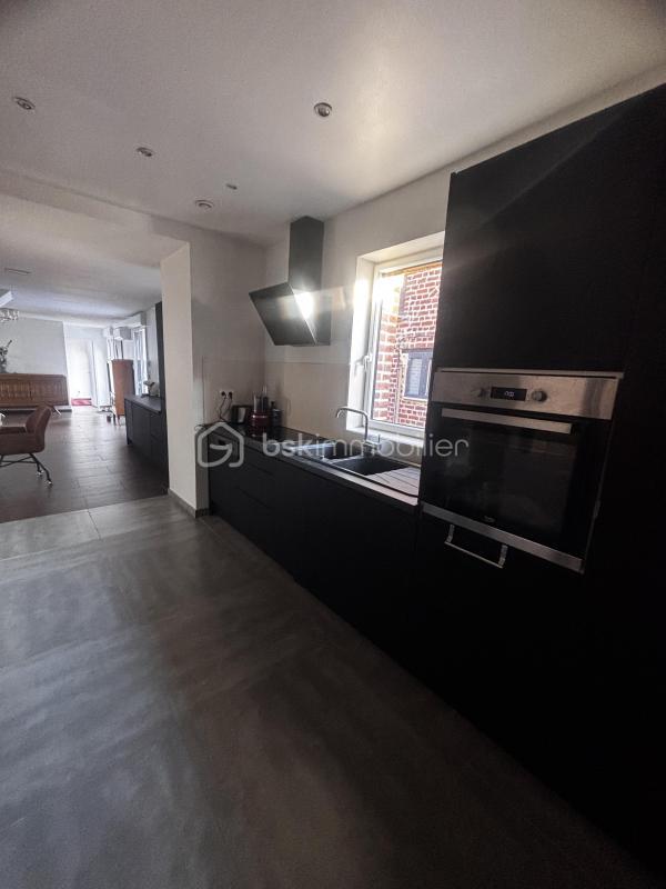 Corps de ferme - 210 m² - 15 pièces