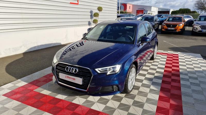 Audi A3 sportback Business 35 Tfsi Cod 150 s tronic 7 Line