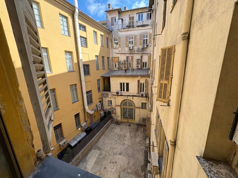 Appartement - 23 m² - 2 pièces