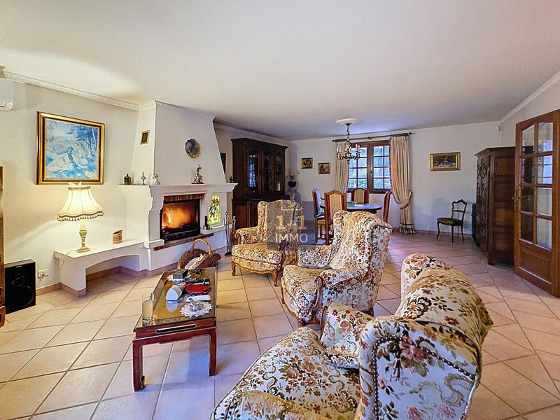 Maison - 178 m² - 5 pièces