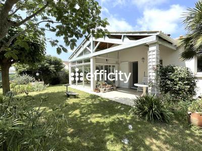 Maison - 156 m² - 5 pièces