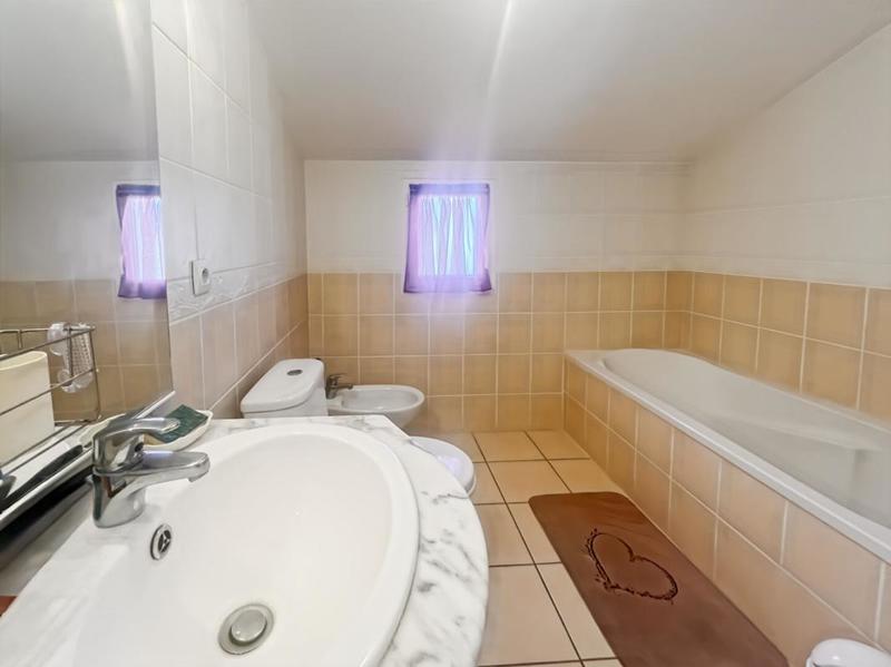 Maison - 131 m² - 5 pièces