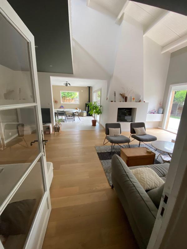 Maison - 180 m² - 5 pièces