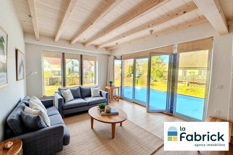 Maison ancienne - 265 m² - 10 pièces