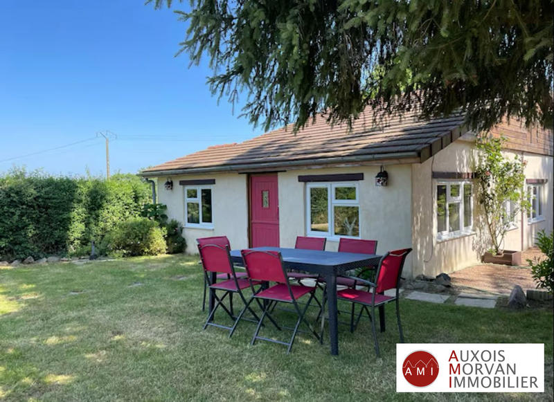 Maison - 100 m² - 10 pièces