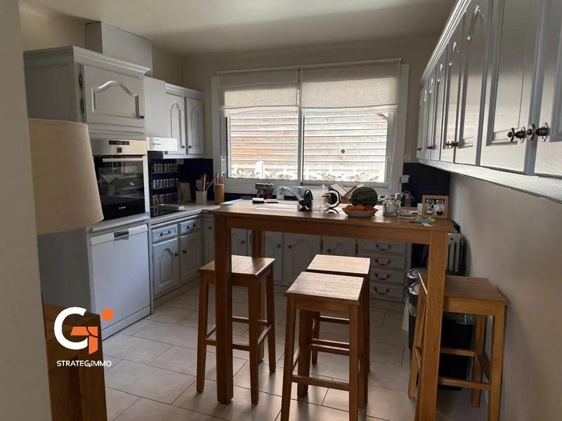 Maison - 140 m² - 6 pièces