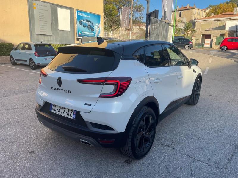 Renault Captur E Tech Engineered Hybrid 145