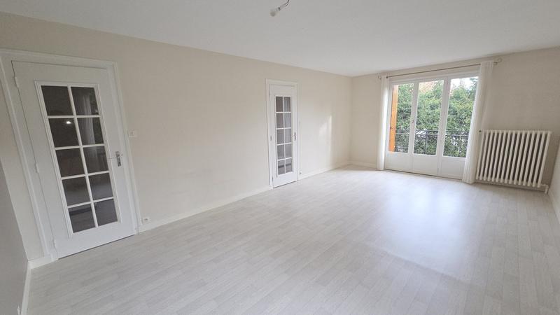 Maison - 76 m² - 4 pièces