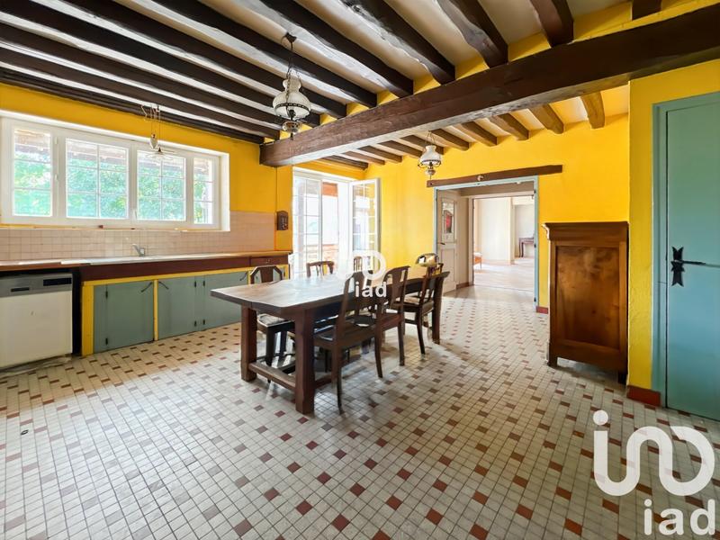 Maison - 207 m² - 7 pièces