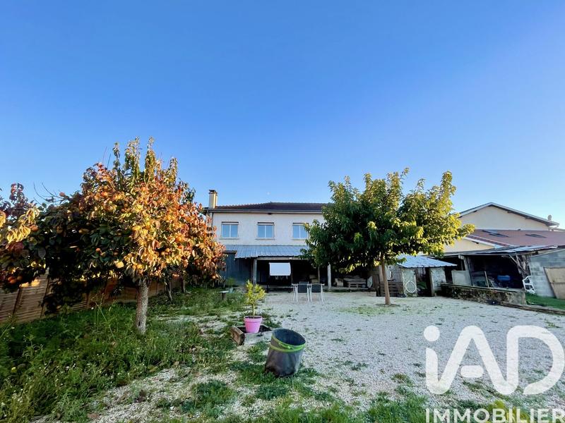 Maison de campagne - 212 m² - 7 pièces