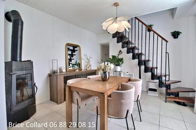 Maison - 135 m² - 7 pièces