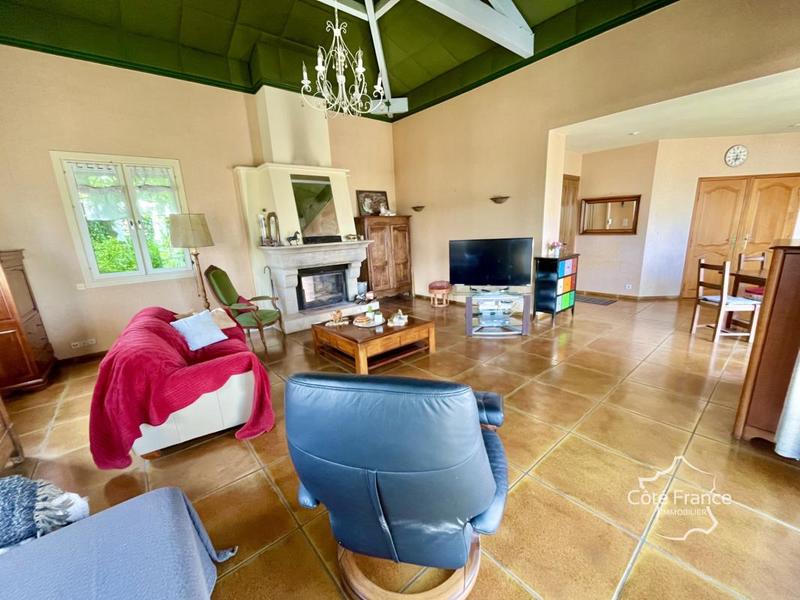 Villa - 145 m² - 5 pièces