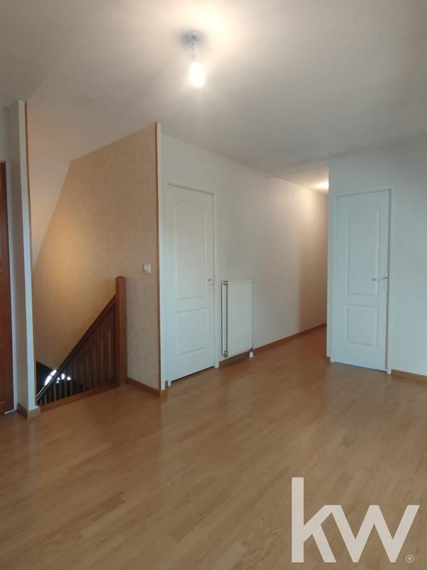 Maison - 177 m² - 7 pièces