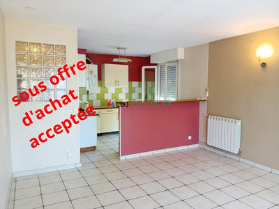 Appartement - 60 m² - 2 pièces