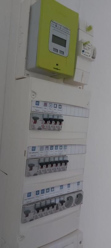 Appartement - 90 m² - 2 pièces