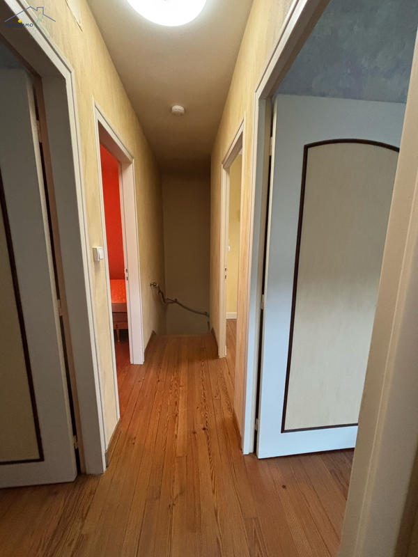 Maison - 88 m² - 6 pièces