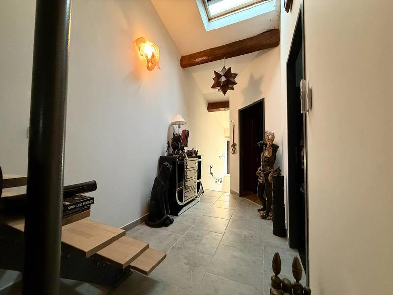 Appartement - 110 m² - 3 pièces