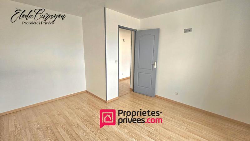 Maison - 159 m² - 8 pièces