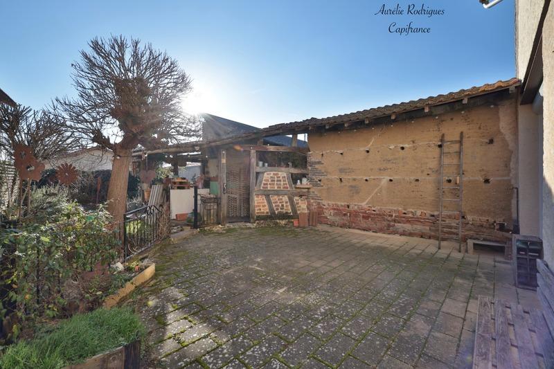 Maison - 216 m² - 6 pièces