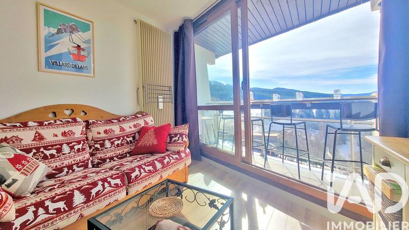 Studio - 25 m² - 1 pièce