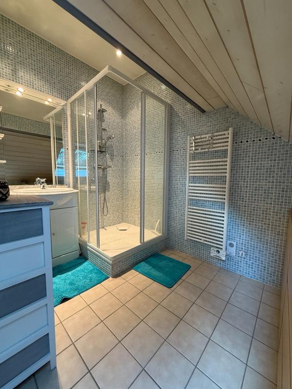 Maison - 170 m² - 5 pièces