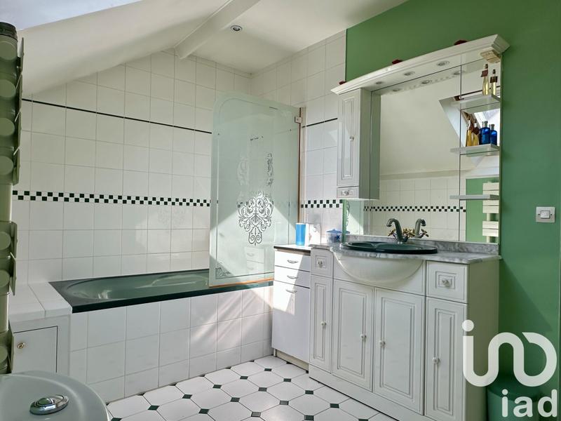 Maison - 100 m² - 5 pièces