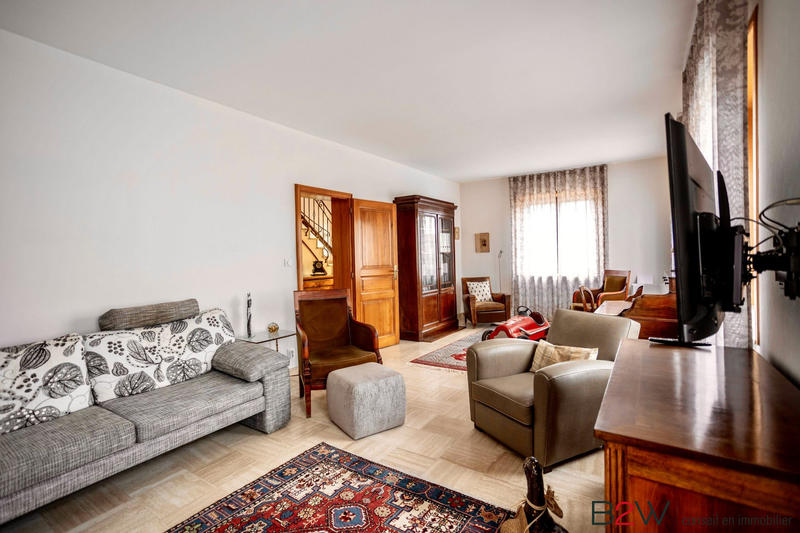 Maison ancienne - 200 m² - 8 pièces