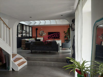 Maison ancienne - 183 m² - 8 pièces