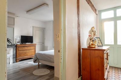 Maison - 229 m² - 8 pièces