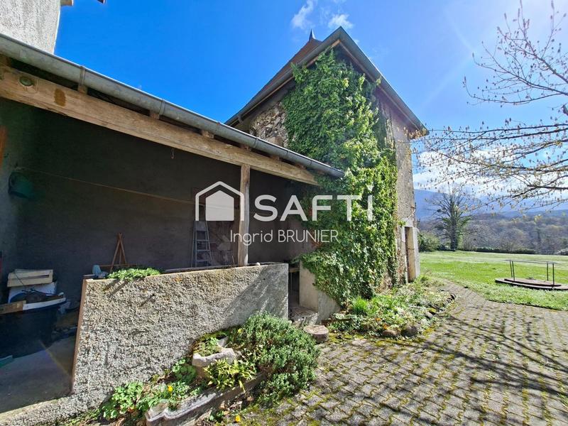 Château - 150 m² - 15 pièces