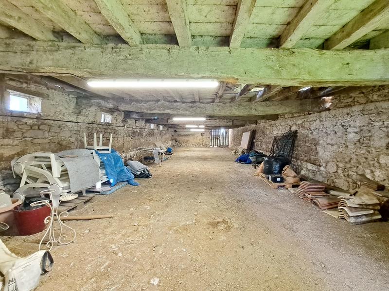 Maison - 295 m² - 7 pièces