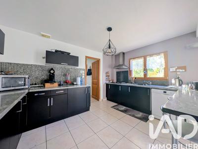 Maison - 126 m² - 6 pièces