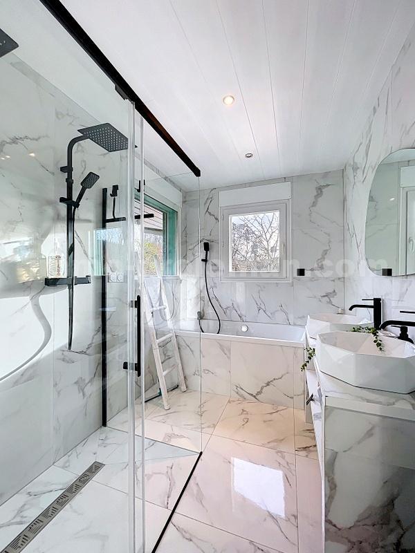 Maison - 184 m² - 7 pièces