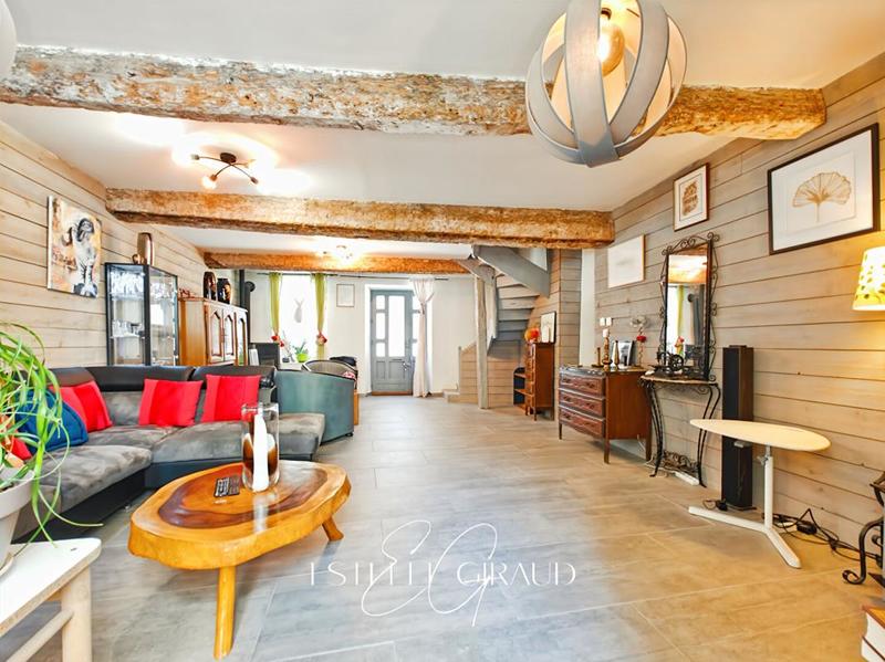 Maison - 164 m² - 5 pièces