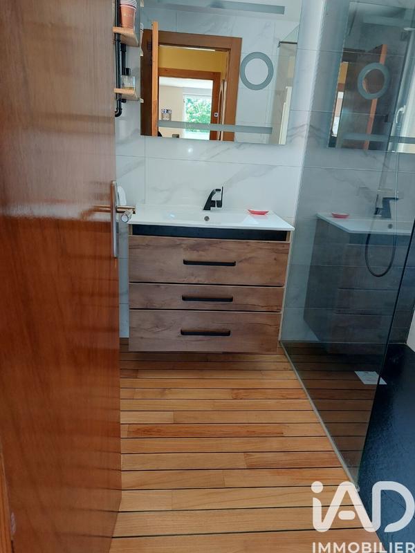 Maison de village - 271 m² - 9 pièces