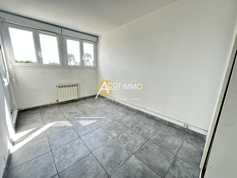 Appartement - 75 m² - 4 pièces