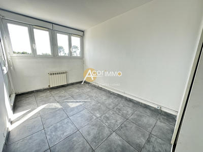 Appartement - 75 m² - 4 pièces