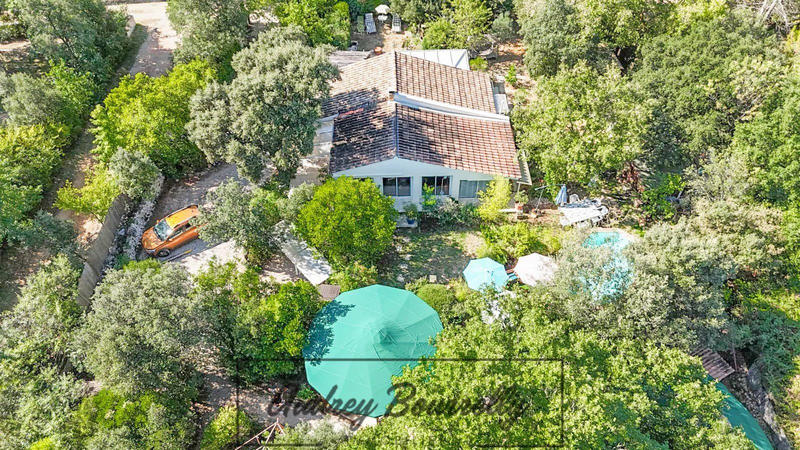 Maison - 115 m² - 7 pièces