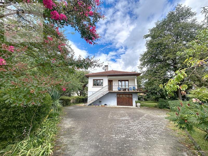 Maison - 89 m² - 5 pièces