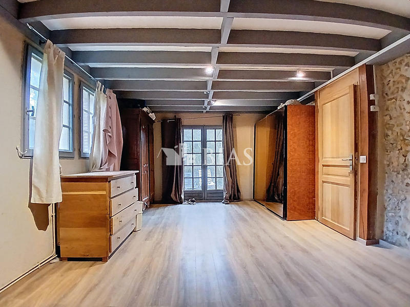 Maison ancienne - 177 m² - 5 pièces