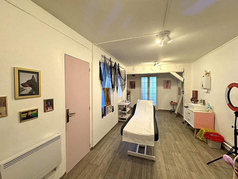 Immeuble - 5 pièces