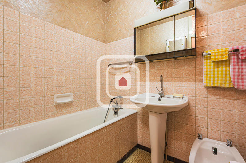 Maison - 84 m² - 4 pièces