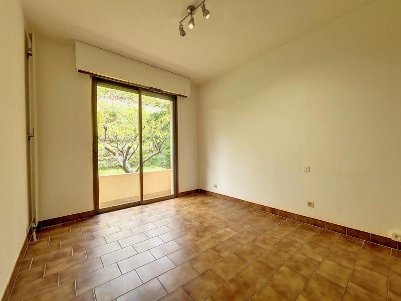 Appartement - 143 m² - 5 pièces