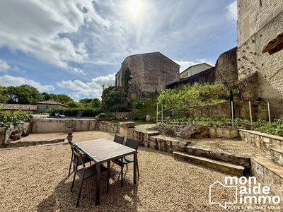 Maison - 180 m² - 4 pièces