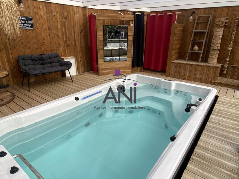 Maison - 98 m² - 4 pièces