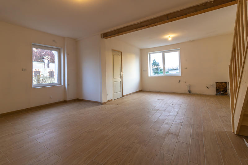 Maison - 105 m² - 6 pièces