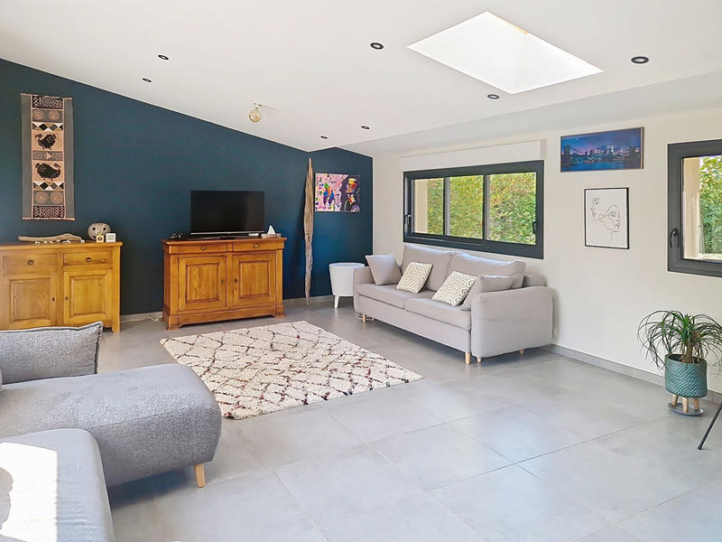 Maison - 140 m² - 5 pièces