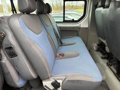 Renault Trafic II Combi L2h1 2.0 dci