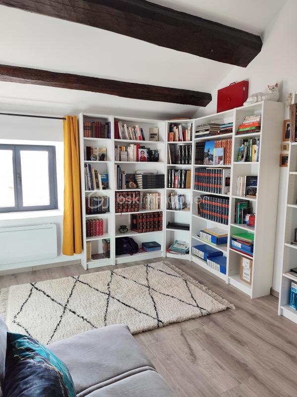 Maison en pierre - 74 m² - 3 pièces